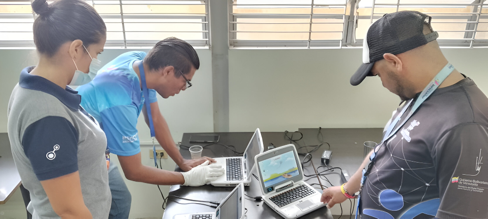 Cayapa Tecnológica en Escuela Básica Bolivariana “Quebrada Honda”