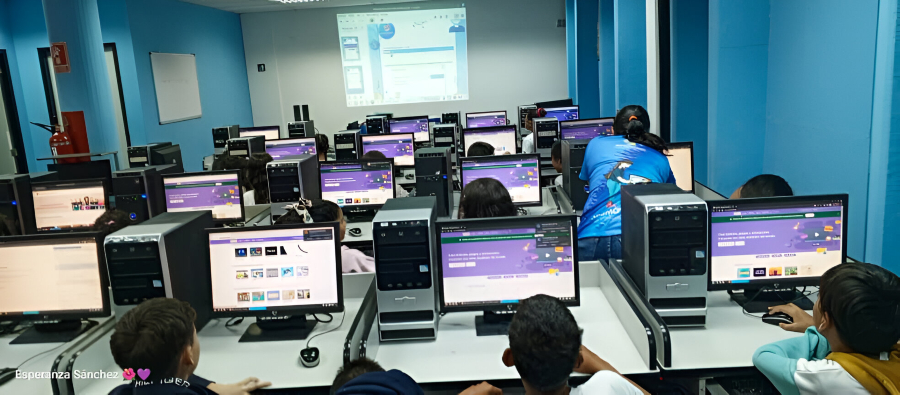 Taller de programación en Scratch en Lara