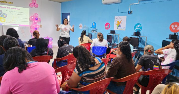 Portuguesa recibe a una «Mujer Empoderada»